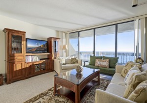 century2209-8-living-area.jpg