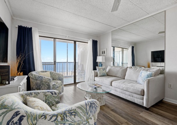 bonfire504-10-living-area.jpg
