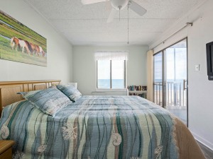 bonfire504-21-bedroom-1.jpg