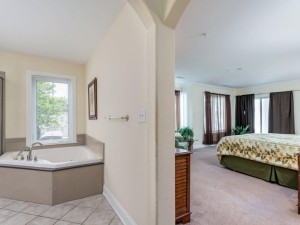 belmontth9-12mastersuite.jpg