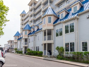 belmontth9-8330exterior.jpg