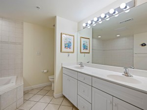 avalon502-17-primary-bath.jpg