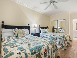 avalon502-23-bedroom-2.jpg