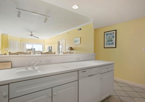 avalon502v2-10-kitchen.jpg