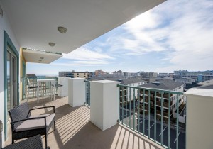avalon502v2-3-balc.jpg