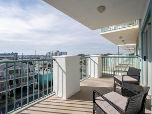 avalon502v2-5-balc.jpg