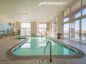 avaloncr-4-pool.jpg