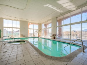 avaloncr-5-pool.jpg