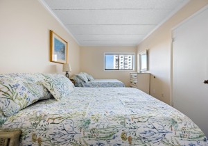camelot304a-23-bedroom-2.jpg