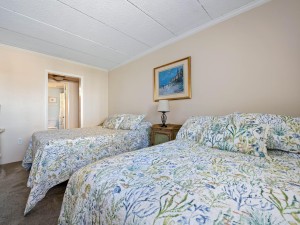 camelot304a-24-bedroom-2.jpg