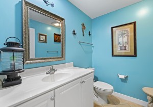 marinerswatch204-31-half-bath.jpg