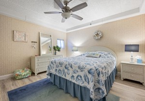 carousel805-14-bed-1.jpg