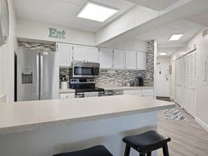 atlantis806-15-kitchen.jpg