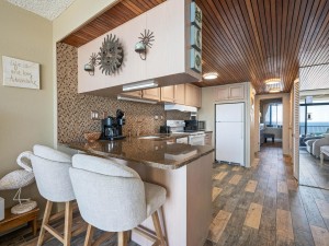 highpointnorth9f-12-kitchen.jpg