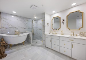 adagio403-27-primary-bath.jpg
