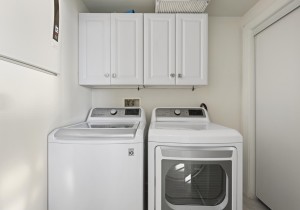 adagio403-30-laundry.jpg