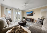ssi-4hcw2a-10-living-area.jpg