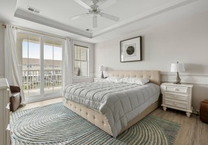 ssi-4hcw2a-18-primary-bedroom.jpg
