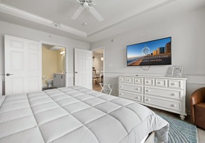 ssi-4hcw2a-20-primary-bed.jpg