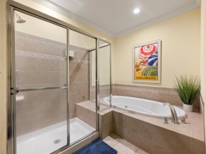 ssi-4hcw2a-22-primary-bath.jpg