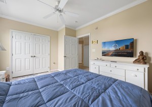 ssi-4hcw2a-26-bedroom-2.jpg