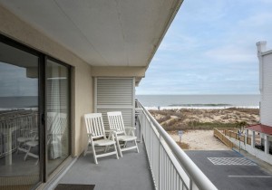 diamondbeach302-2.jpg