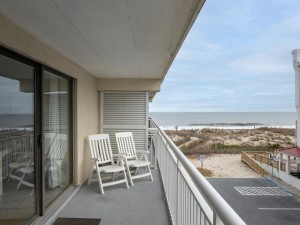 diamondbeach302-2.jpg