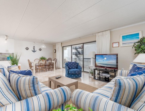 Diamond Beach 302 (Side)