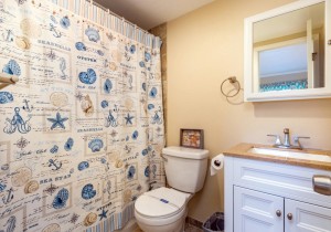 diamondbeach302-5bathmaster.jpg