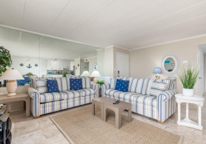 diamondbeach302-5living-area-new-2021.jpg