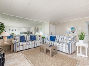 diamondbeach302-5living-area-new-2021.jpg