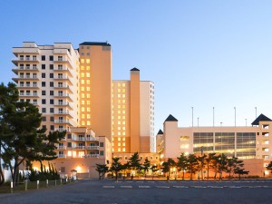 exterior-side.jpg