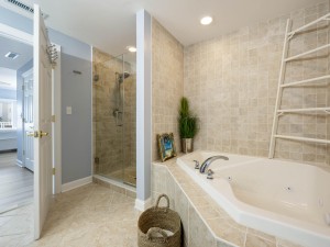 islandbreeze106-22-primary-bath.jpg