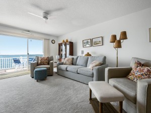 rustyanchor719-11-13-living-area.jpg