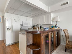 rustyanchor719-11-19-kitchen.jpg