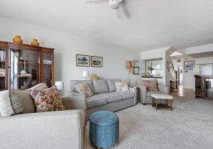 rustyanchor719-11-22-living.jpg