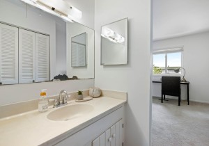 rustyanchor719-11-34-bath.jpg