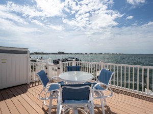 rustyanchor719-11-4-balcony.jpg