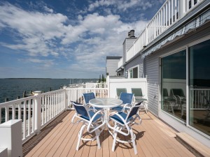 rustyanchor719-11-5-balcony.jpg
