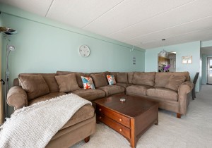 englishtowers-21-living-area.jpg