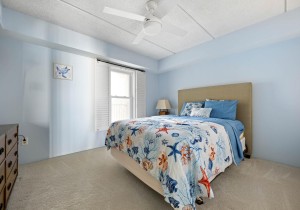 englishtowers-26-bedroom-2.jpg