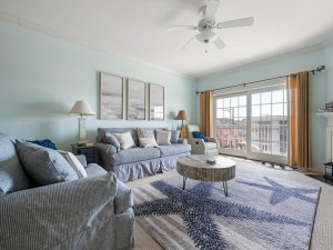 lagunavista209-12-living-area.jpg