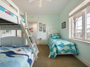 lagunavista209-28-bedroom-3.jpg