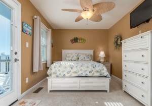 jamestown127b-14-bedroom.jpg