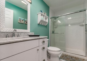 jamestown127b-19-bath.jpg