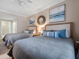 gateway804-17-bedroom-1.jpg