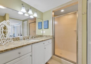 makai616cr-16-primary-bath.jpg