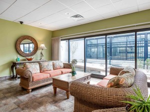 englishtowers-8b-bldg-social-area.jpg