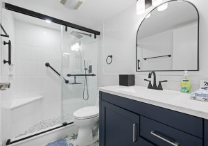 englishtowers1202-17-primary-bath.jpg