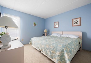 englishtowers1202-20-bedroom-2.jpg